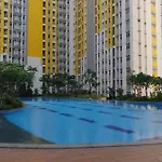 Cozy 2BR at Springlake Summarecon Bekasi Apartment By Travelio