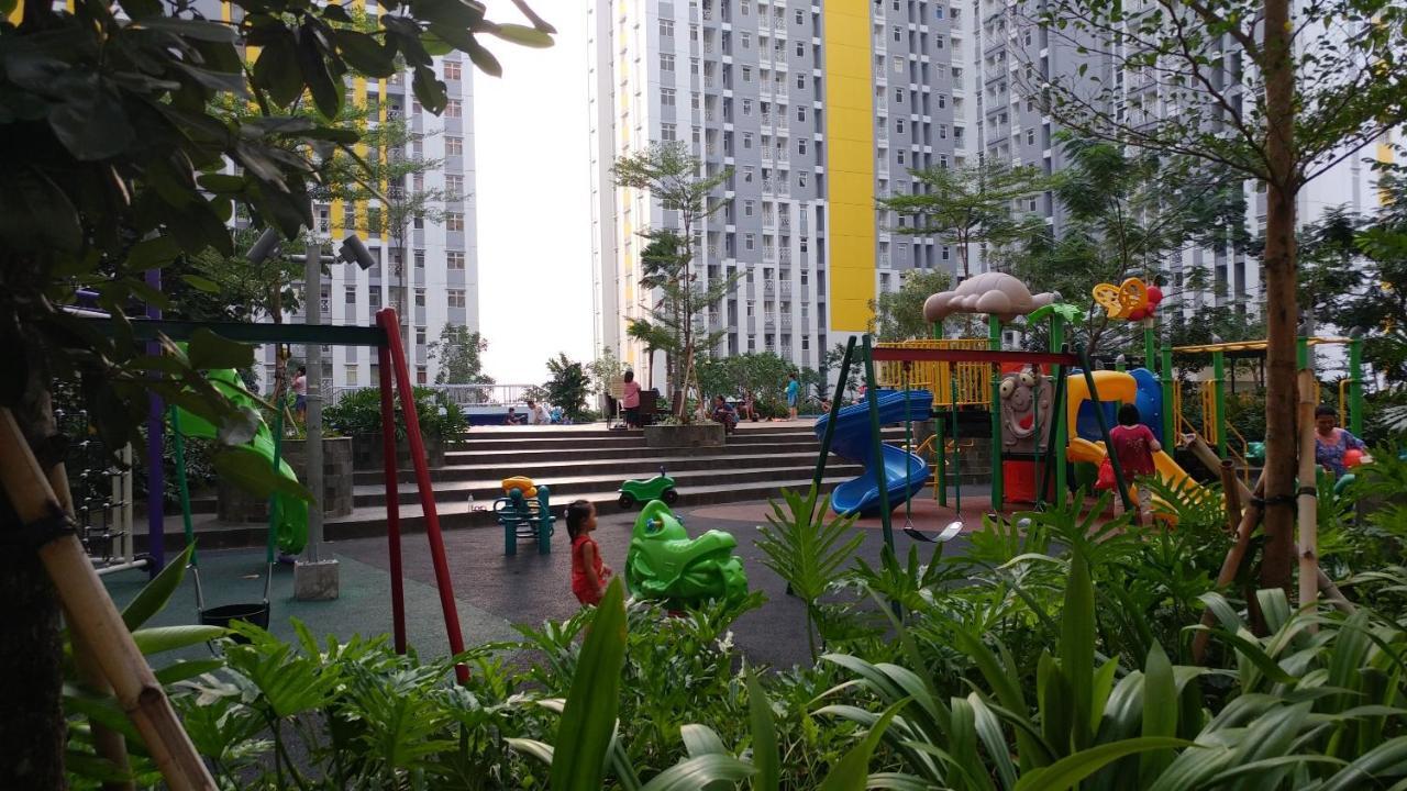 Cozy 2br At Springlake Summarecon By Travelio Bekasi
